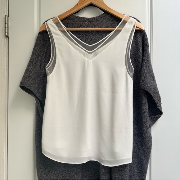 Aritzia Babaton white mesh tank top - Picture 1 of 4